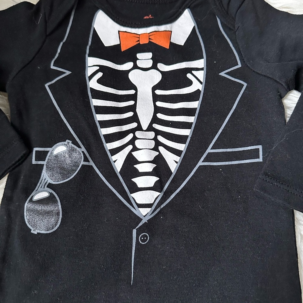 Black Skeleton Tuxedo Bodysuit - Picture 2 of 4